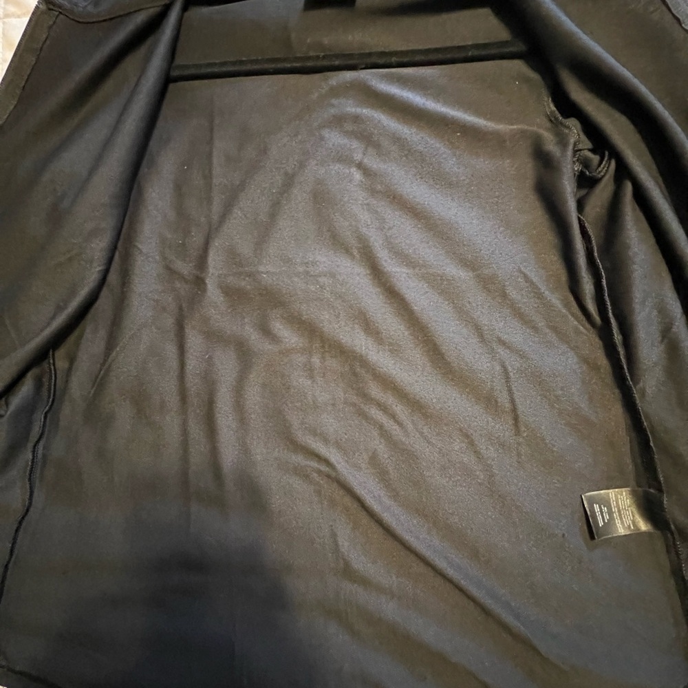 32 Degree Cool Women's Black Zip-Up Hoodie - Picture 4 of 9